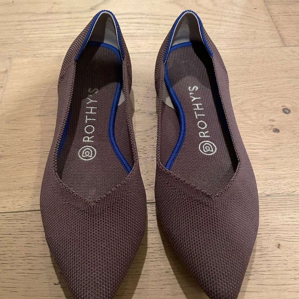 Rothy’s mauve the point flats